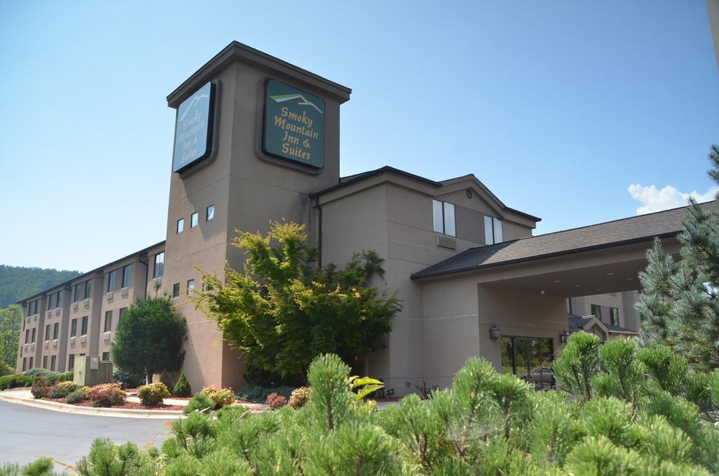 Smoky Mountain Inn & Suites Cherokee Exteriér fotografie